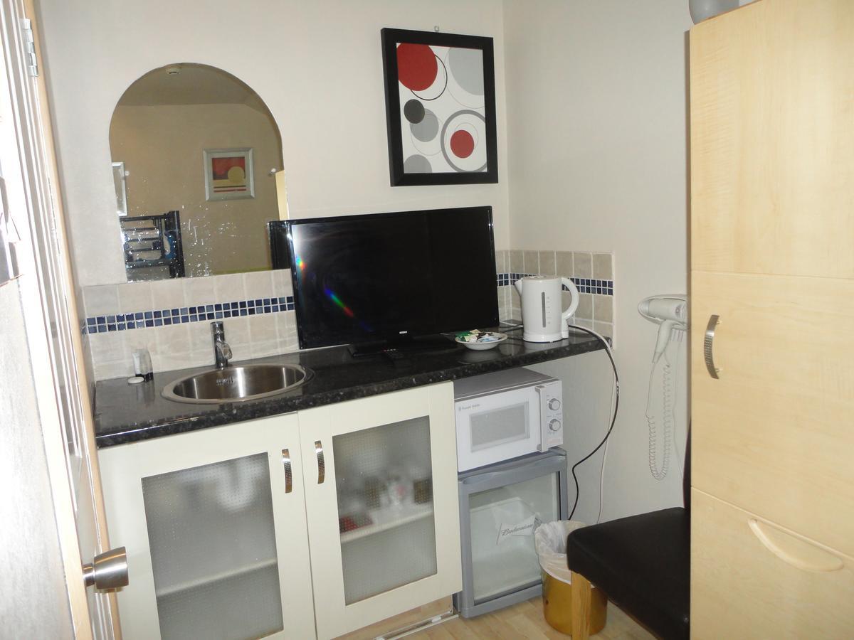 Hotel Ivanhoe 2*