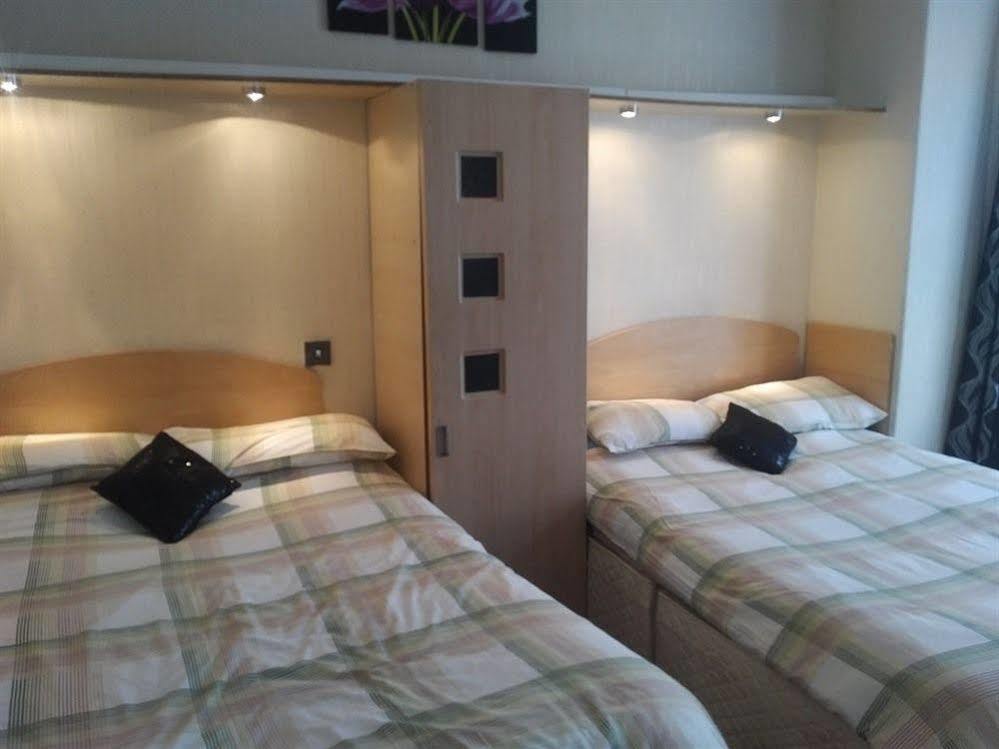 Ivanhoe Hotel 2*