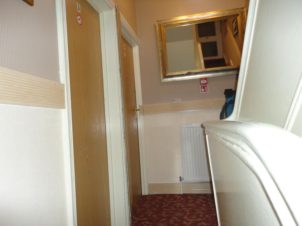 Hotel Ivanhoe 2*